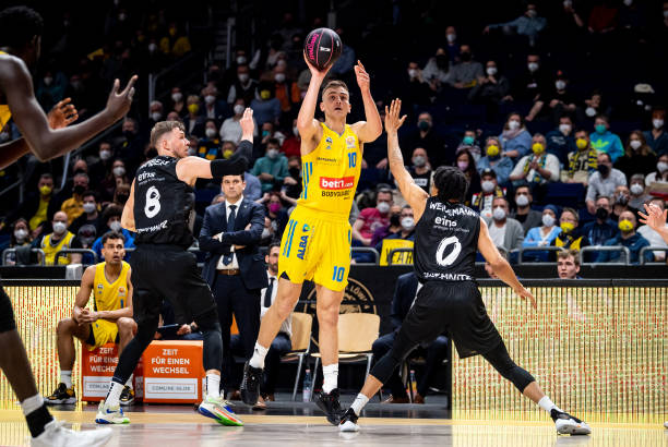 拼搏精神在 拼搏精神在