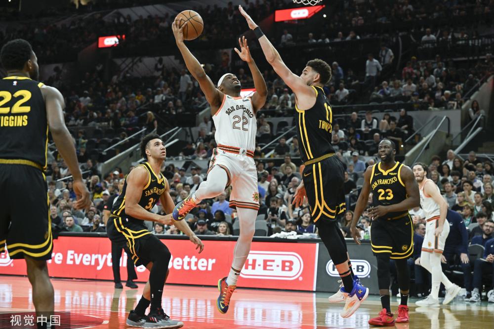 公牛双雄 公牛双雄